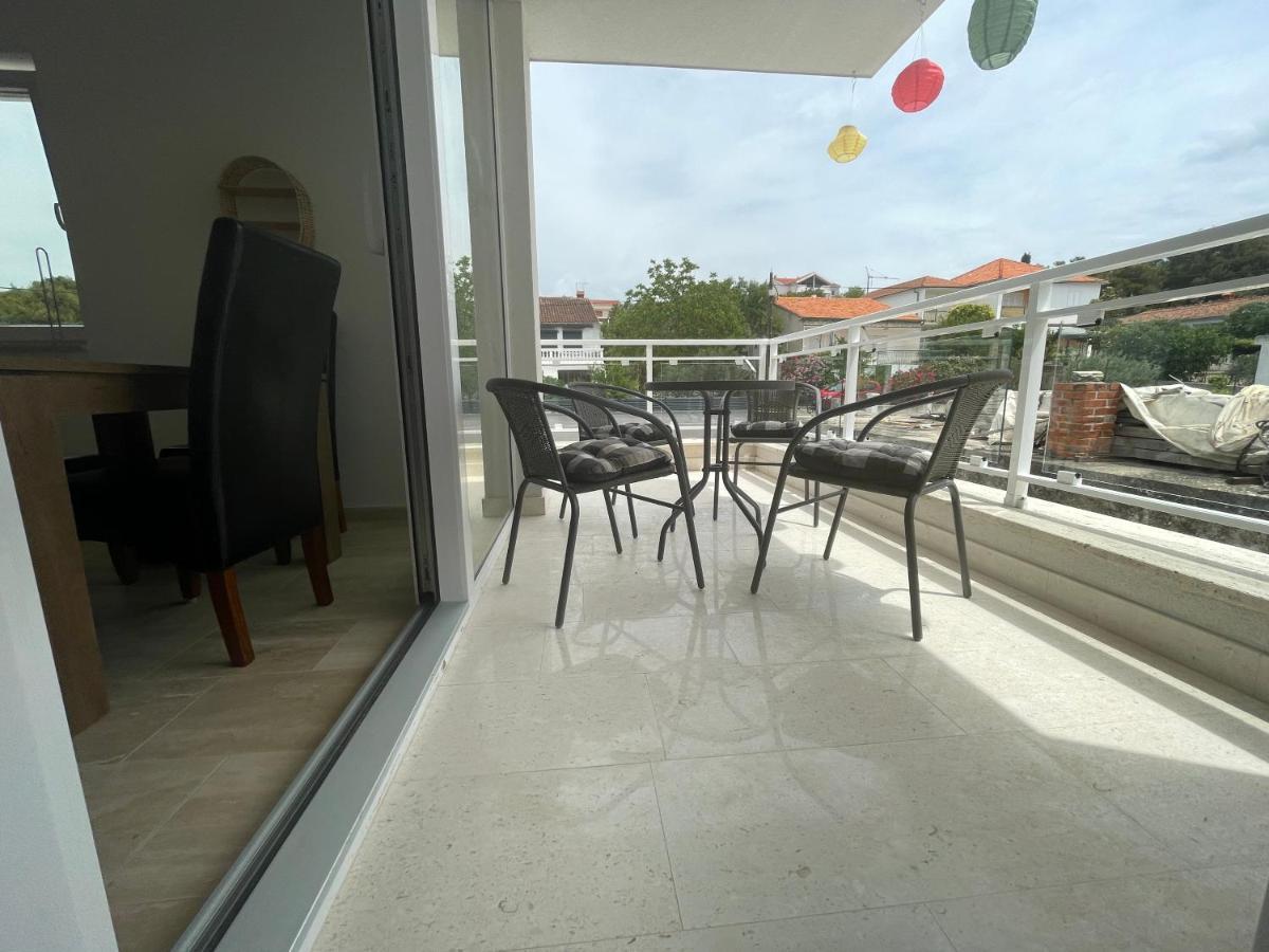 Vila Regina Apartment Paloma With Swimming Pool Jezera Exterior photo