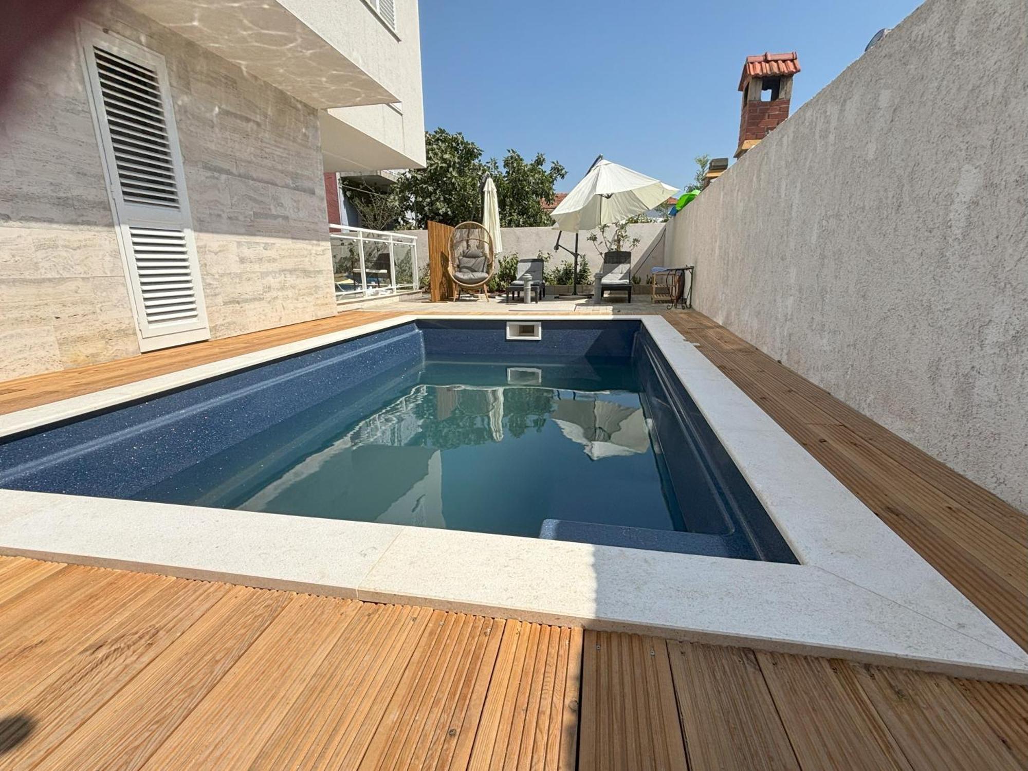 Vila Regina Apartment Paloma With Swimming Pool Jezera Exterior photo
