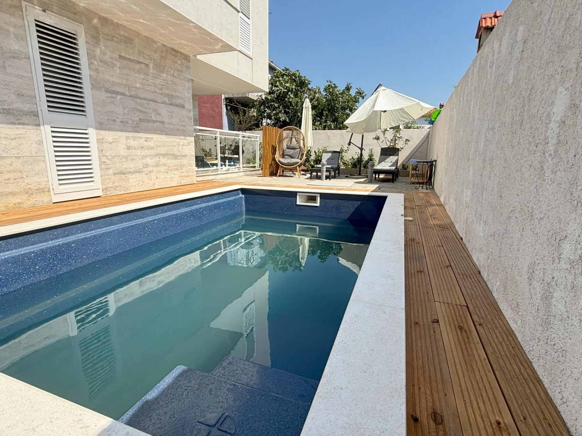 Vila Regina Apartment Paloma With Swimming Pool Jezera Exterior photo