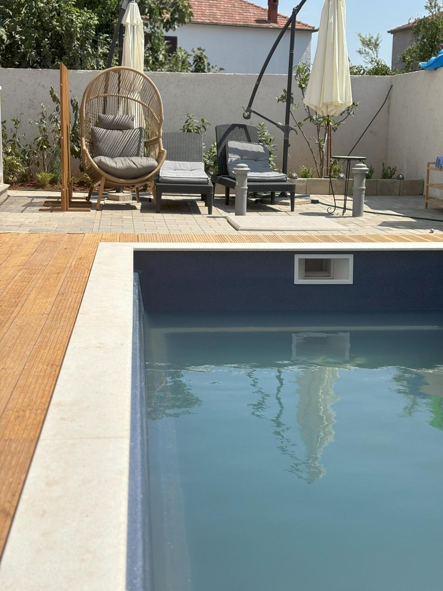 Vila Regina Apartment Paloma With Swimming Pool Jezera Exterior photo