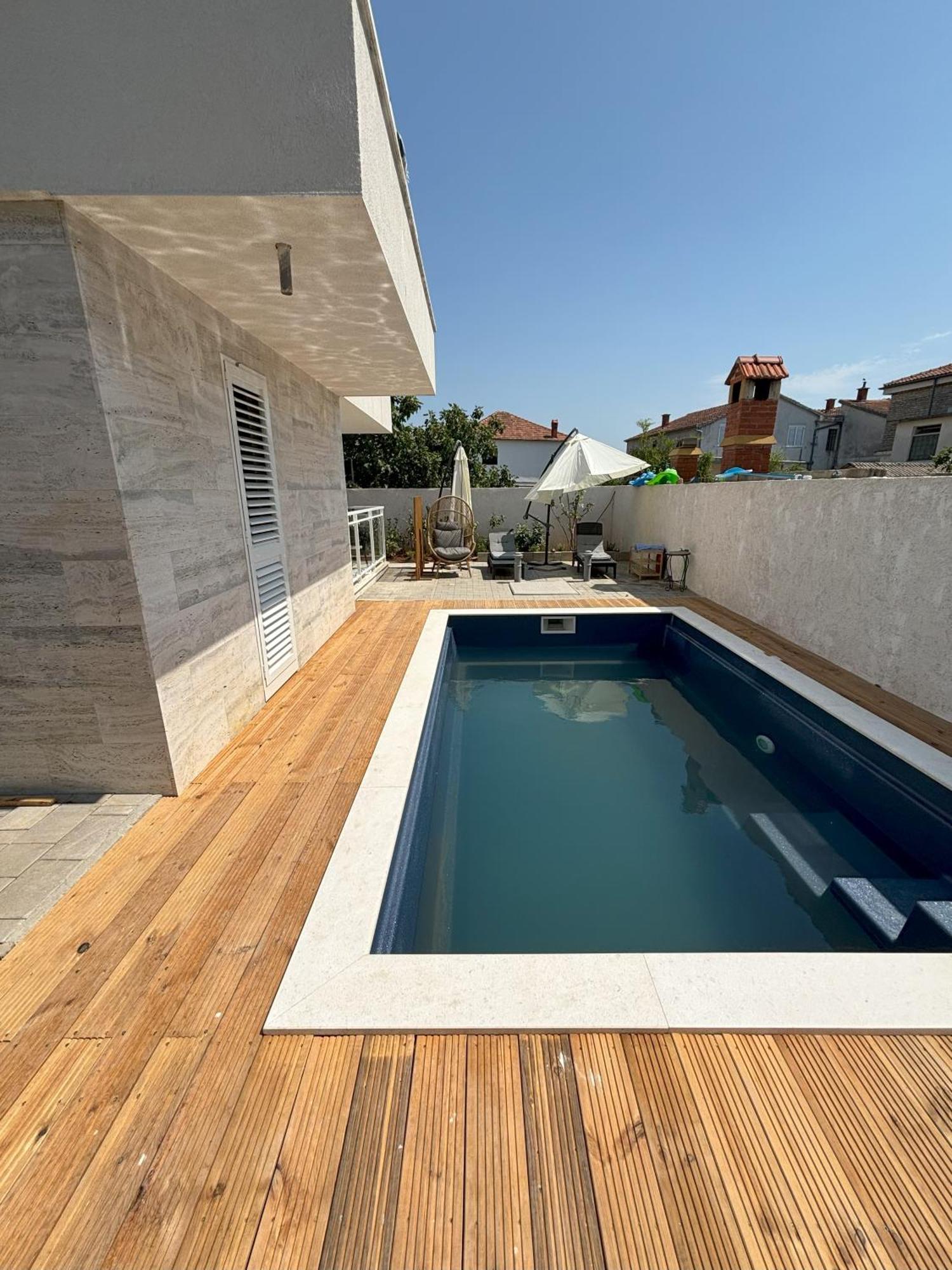 Vila Regina Apartment Paloma With Swimming Pool Jezera Exterior photo